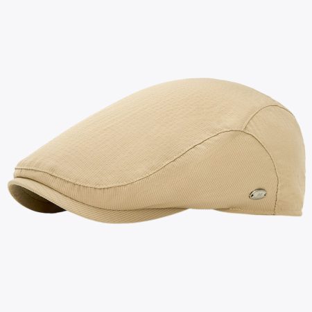Detailed side view of the Simmerui mens khaki ivy cap featuring high-quality breathable material, a sleek brim profile, and a premium metal logo badge on the side for a sophisticated look.